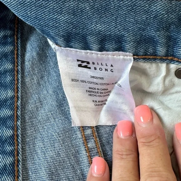 Billabong Blue Distressed Jean Shorts Cut-Off Style - Picture 9 of 10